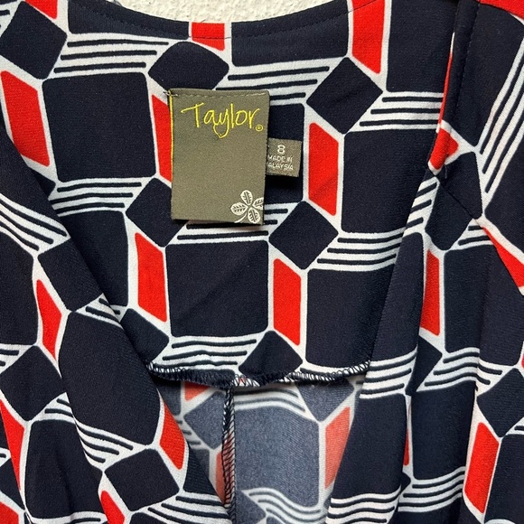 Taylor Geometric Patterned Dress in Red and Navy - Picture 2 of 4